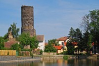 /album/fotogalerie-jenstejn-vodni-hrad-a-zricenina/hrad-jenstejn-2-jpg1/