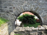 /album/fotogalerie-jenstejn-vodni-hrad-a-zricenina/img-2148-jpg/