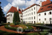 /album/fotogalerie-lazne-trebon-komplex-aurora-a-bertiny-lazne/zamek-jpg1/