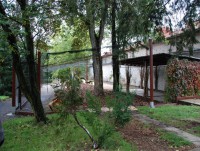 /album/fotogalerie-zoo-dvur-kralove-nad-labem/a001-pruchozi-voliera-pelikanu-jpg/
