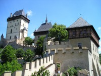 /album/fotogalerie-hrad-karlstejn-narodni-kulturni-pamatka-nkp/hrad-karlstejn-od-studnicni-veze-jpg1/