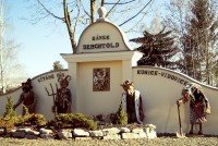 /album/fotogalerie-zabavni-park-a-sportcentrum-detsky-raj-na-zamku-berchtold/strasidla-jpg/