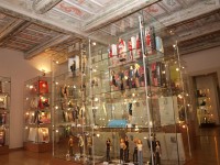 /album/fotogalerie-galerie-panenek-dollsland-v-praze-nejvetsi-vystava-panenek-a-auticek/novy-vystava-panenek-barbie-v-galerii-dollsland-jpg/