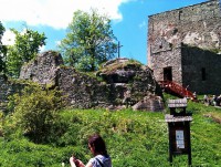 /album/fotogalerie-rozhledna-a-zricenina-hradu-vitkuv-hradek-kamen/vitkuv-hradek8-jpg1/
