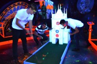 /album/fotogalerie-prague-golf-and-games-prvni-black-light-adventure-minigolf-v-praze-stolni-hry-a-unikove-hry/praguegolfandgames8-jpg1/