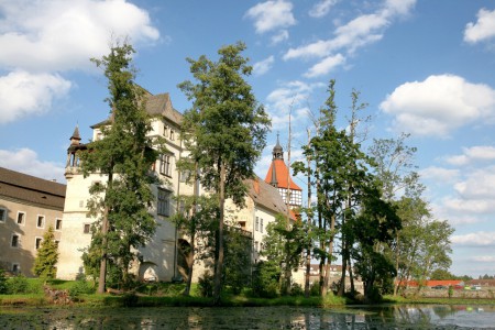 vodni-zamek-blatna-strakonicko
