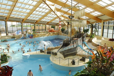 aquapark-cestlice-nejvetsi-aquapark-ve-stredni-evrope-aquapalace-praha