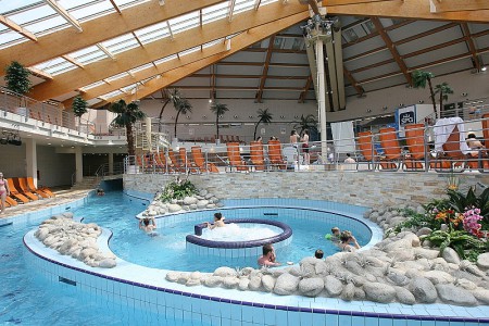 aquapark-cestlice-nejvetsi-aquapark-ve-stredni-evrope-aquapalace-praha