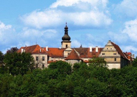 zamek-bela-pod-bezdezem-mlada-boleslav