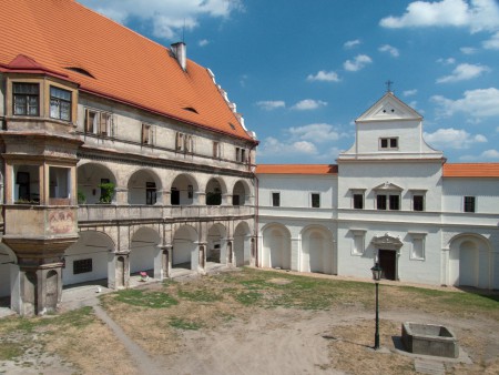 zamek-bela-pod-bezdezem-mlada-boleslav