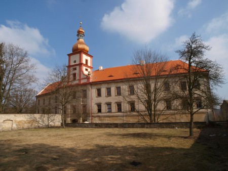 zamek-bela-pod-bezdezem-mlada-boleslav
