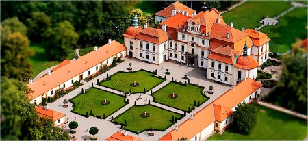 zamek jemniste