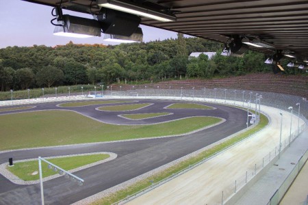 zavody-motokar-a-zavodnich-slapadel-v-greyhound-park-motol