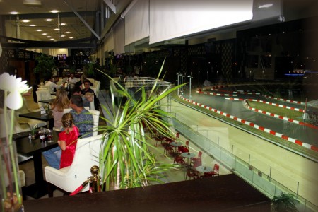 dostihy-chrtu-greyhound-racing-prague-greyhound-park-motol-stadium