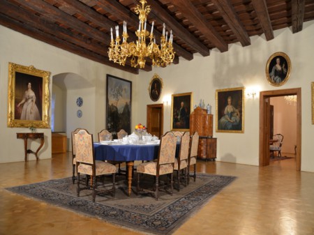 statni-hrad-nove-hrady - trasa-1-hrad
